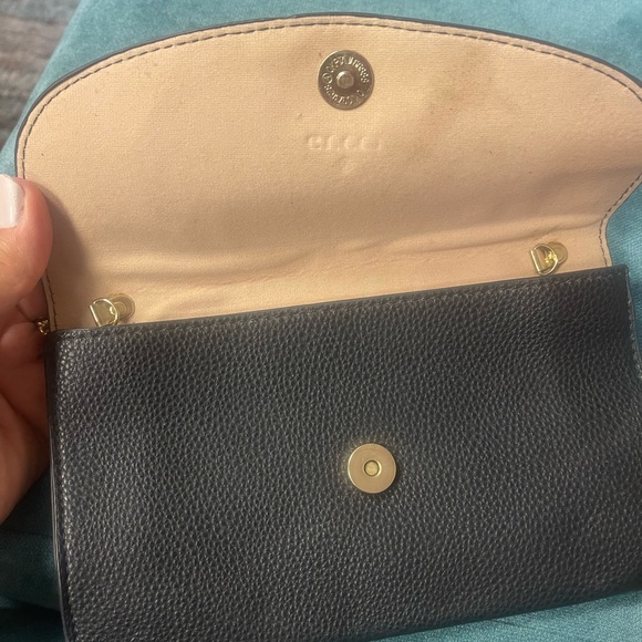 Gucci bag - Picture 2 of 6